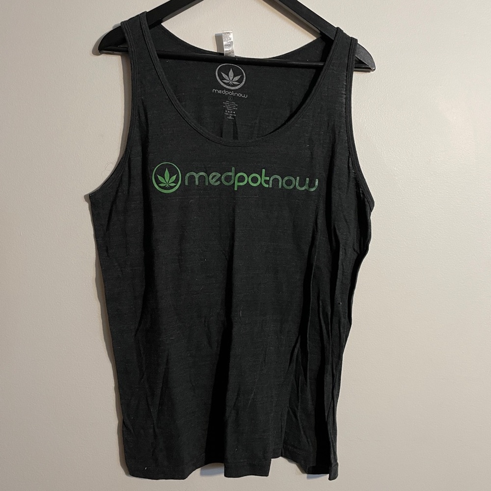 Med Pot Now tank top